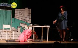 Czy można znaleźć receptę na szczęcie? – spektakl w domu kultury
