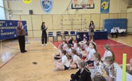 Dyktando w biegu, czyli jak połączyć zajęcia ruchowe z ortografią