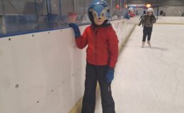 Takie były ferie na sportowo – w hali i na lodzie