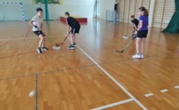 Takie były ferie na sportowo – w hali i na lodzie