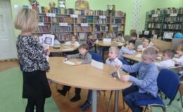 Pasowania na czytelnika – uroczystość dla pierwszoklasistów