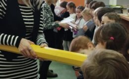Pasowania na czytelnika – uroczystość dla pierwszoklasistów