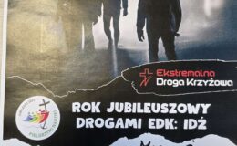 plakat informujący o Ekstremalnej Drodze Krzyżowej w Działdowie)