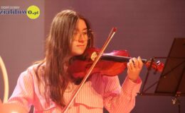 Koncert wiosenny uczniów, nauczycieli szkoły muzycznej i wyjątkowych gości w MDK w Działdowie