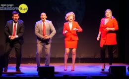 Spektakl w MDK – „I LOVE YOU, a teraz się zmień”