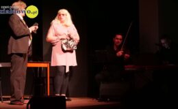 Spektakl w MDK – „I LOVE YOU, a teraz się zmień”