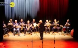 „Ojczyzna w sercu, pieśni na ustach”. Wzruszający koncert patriotyczny seniorów