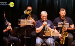 „Ojczyzna w sercu, pieśni na ustach”. Wzruszający koncert patriotyczny seniorów