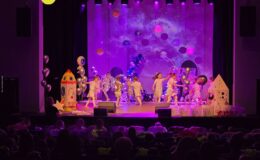 Przegląd piosenki „Gwiazdy to my”, czyli przedszkolaki w Kosmosie 
