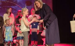 Przegląd piosenki „Gwiazdy to my”, czyli przedszkolaki w Kosmosie 