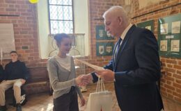 Zofia Nadolska i Karol Kołodziejski będą walczyć na Zamku w Sztumie