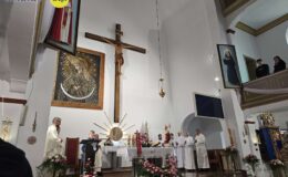 105. rocznica urodzin Jana Pawła II Patrona Szkoły Podstawowej nr 4 i II LO w Działdowie