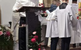 105. rocznica urodzin Jana Pawła II Patrona Szkoły Podstawowej nr 4 i II LO w Działdowie
