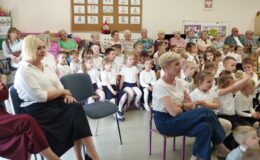 Upamiętnienie rocznicy uchwalenia Konstytucji 3 Maja. Przedszkole nr 4