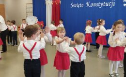 Upamiętnienie rocznicy uchwalenia Konstytucji 3 Maja. Przedszkole nr 4