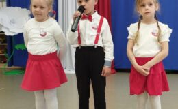 Upamiętnienie rocznicy uchwalenia Konstytucji 3 Maja. Przedszkole nr 4