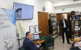 Muzealnik Krzysztof Siemianowski z promocją swojej książki gościł w Mławie