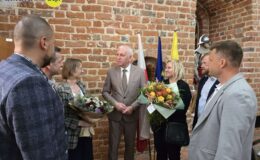 Burmistrz Grzegorz Mrowiński jednogłośnie z votum zaufania i absolutorium