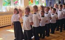 „Słoneczka” pożegnały swoje przedszkole