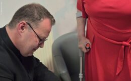 „Wszędobylny” ks. Dawid Galanciak „W zmowie z ciszą” w Burkacie