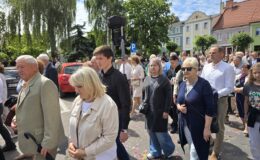 Procesja Bożego Ciała. Parafia pw. Podwyższenia Krzyża Świętego w Działdowie