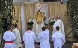 Procesja Bożego Ciała. Parafia pw. Podwyższenia Krzyża Świętego w Działdowie