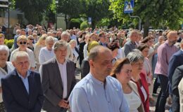 Procesja Bożego Ciała. Parafia pw. Podwyższenia Krzyża Świętego w Działdowie