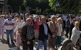 Procesja Bożego Ciała. Parafia pw. Podwyższenia Krzyża Świętego w Działdowie