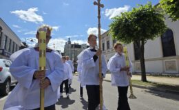 Procesja Bożego Ciała. Parafia pw. Podwyższenia Krzyża Świętego w Działdowie