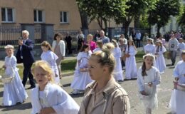 Procesja Bożego Ciała. Parafia pw. Podwyższenia Krzyża Świętego w Działdowie