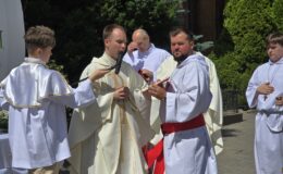 Procesja Bożego Ciała. Parafia pw. Podwyższenia Krzyża Świętego w Działdowie