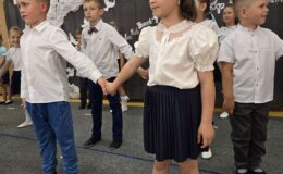 „Smerfy” pożegnały przedszkole
