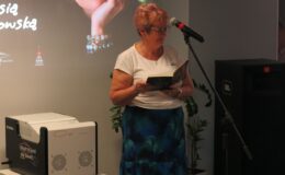 „Mi jest” – promocja debiutanckiego tomiku wierszy Gosi Grabowskiej w MBP