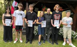 Uczniowie Art Music Szkoły Muzyki i Tańca powitali wakacje
