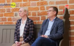 Burmistrz Grzegorz Mrowiński jednogłośnie z votum zaufania i absolutorium