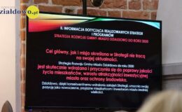Burmistrz Grzegorz Mrowiński jednogłośnie z votum zaufania i absolutorium