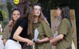 Występy i grill na zakończenie roku kulturalnego 