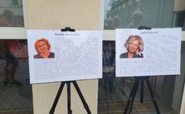 Maria Pakulnis i Renata Buczyńska na zakończenie XIII Powiatowych Wieczorów z Poezją i Prozą 2025