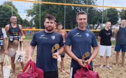 Mariusz Wiśniewski i Dawid Cichaczewski z Działdowa wygrali „BEACH VOLLEY 2025”