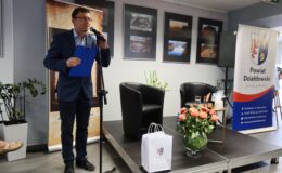 Marii Pakulnis i Renata Buczyńska na zakończenie XIII Powiatowych Wieczorów z Poezją i Prozą 2025