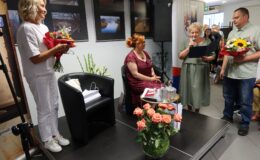 Marii Pakulnis i Renata Buczyńska na zakończenie XIII Powiatowych Wieczorów z Poezją i Prozą 2025