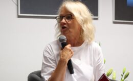 Marii Pakulnis i Renata Buczyńska na zakończenie XIII Powiatowych Wieczorów z Poezją i Prozą 2025