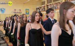 Zakończenie roku szkolnego klas ósmych w Szkole Podstawowej nr 3 w Działdowie
