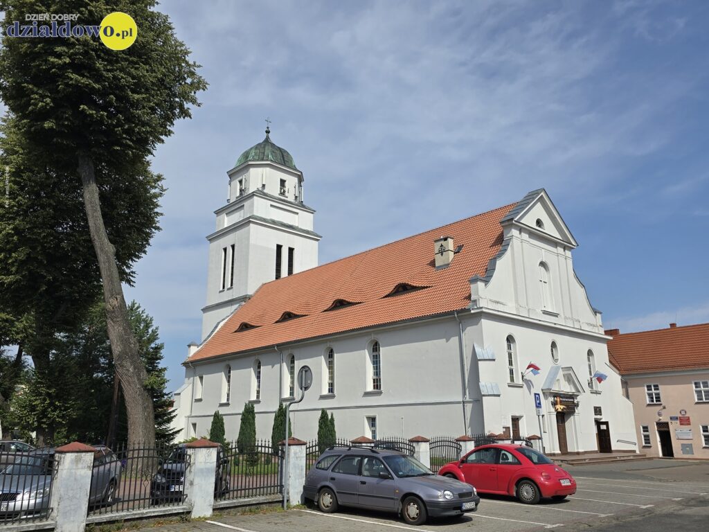 111 lat temu zniszczono kościół pw. Podwyższenia Krzyża Świętego. Kartka z kalendarza kościół pw. Podwyższenia Krzyża Świętego w Działdowie / fot. Karol Wrombel