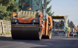 widać trwające remontowe prace na ul. Polnej w Działdowie