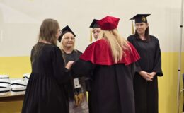 Dyplomatorium i czepkowanie absolwentów Wyższej Szkoły Gospodarki Kolegium Nauk Stosowanych Filii w Działdowie