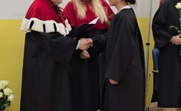 Dyplomatorium i czepkowanie absolwentów Wyższej Szkoły Gospodarki Kolegium Nauk Stosowanych Filii w Działdowie