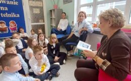 W Szkole Podstawowej nr 3 odbyło się wyjątkowe wydarzenie – Pasowanie na Czytelnika Biblioteki Szkolnej