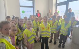 grupy "Jeżyków" i "Tropicieli" z Przedszkola nr 4 w Działdowie, które wraz ze swoimi paniami dowiedziały Redakcję Dzień Dobry Działdowo.pl