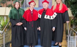 Dyplomatorium i czepkowanie absolwentów Wyższej Szkoły Gospodarki Kolegium Nauk Stosowanych Filii w Działdowie